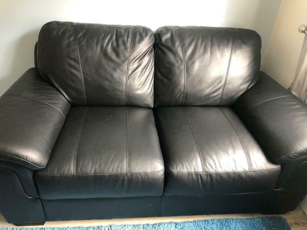 gumtree preston leather sofa