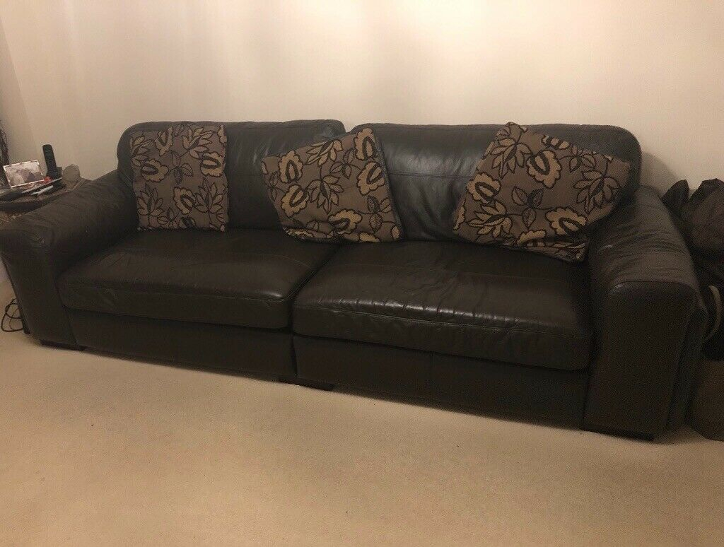 9 foot long leather sofa